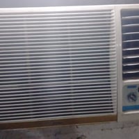 مكيف ميديا مامستعمل هواي نص موسم مامفتوح برغي بي مكان بغداد ٠٧٨٦٨٤٧٦٨٣...