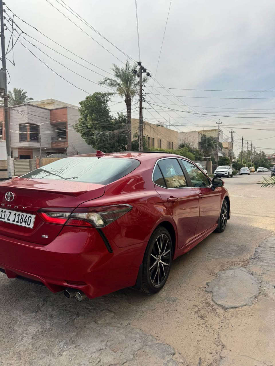سلام عليكم 

كامري 2024 SE 
وارد امريكي بانزين اصل 
حادثها جاملغ الايمن مصبوغ 
والبنيد مبدل ومصبوغ
وباب السايق بي صبغ وتصليح بسيط داخل وره اللايت

رقم بغداد تحويل مباشر
ماشيه 9 الاف 
فتحه 
بصمه 
مكينه 2500 بانزين فقط
جلد 
كشن كهرباء
تدفئه كشنات 
وباقي المواصفات المعروفه

السعر 18,500 يعني 185 ورقه وبيها مجال بسيط 

مكاني حي اور /بغداد 

للاستفسار اتصل *********** بغداد, العراق
