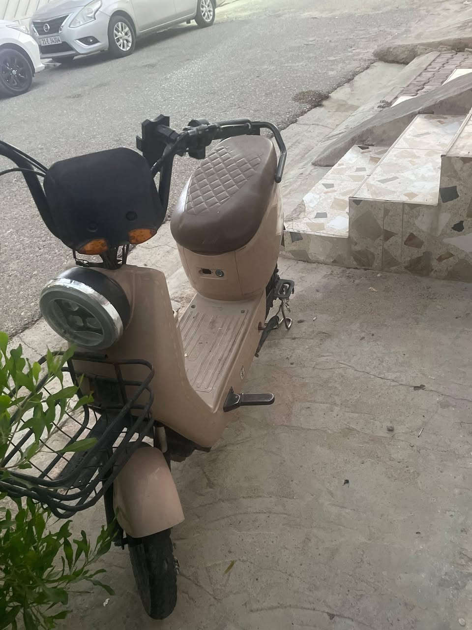 السلام عليكم دراجتين شحن للبيع الجوزي مابي بطاريات سعر 125 وبي مجال الماروني بي بطاريات بس شوي تعبانات لان جان متروك سعره 175 وبي مجال مكاني كركوك ***********
