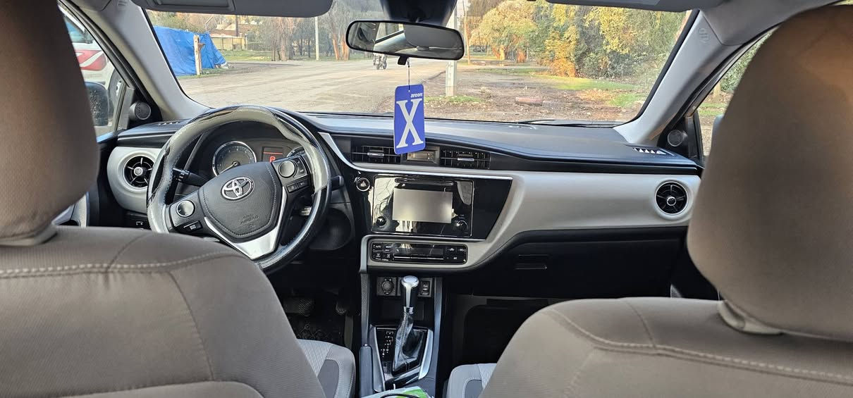 كورلا ٢٠١٨ رقم سليمانية سنوية لحد ٢٠٢٨ بيها بطاقة بنزين  بيها ثلاث قطع بارد وبونيد مبدل السعر ١٣٣ وبيها مجال اتصال على رقم ***********
