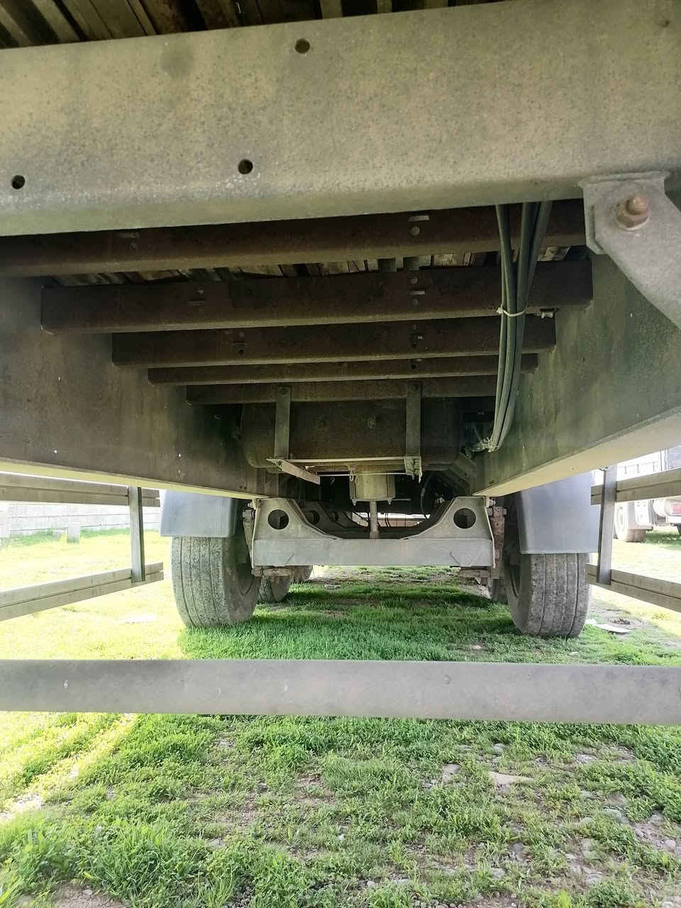 عارەبانە مەنفیست سەحال تاز داخڵ
***********
***********
