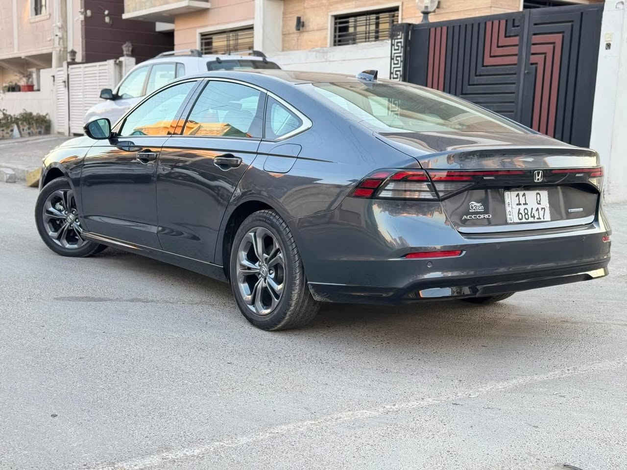 هوندا اكورد 2023 EXL هايبرد 
رقم بغداد
ضرر جاملغ ودعامية فقط 
موصفات فل تجي الاعلى منها فقط التورنك
 
للاستفسار الاتصال
***********
