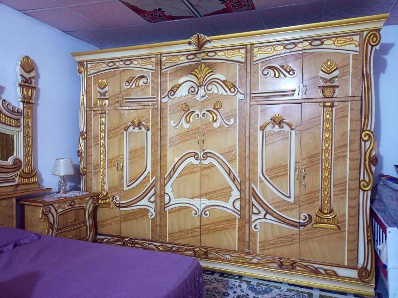 للبيع ***********
