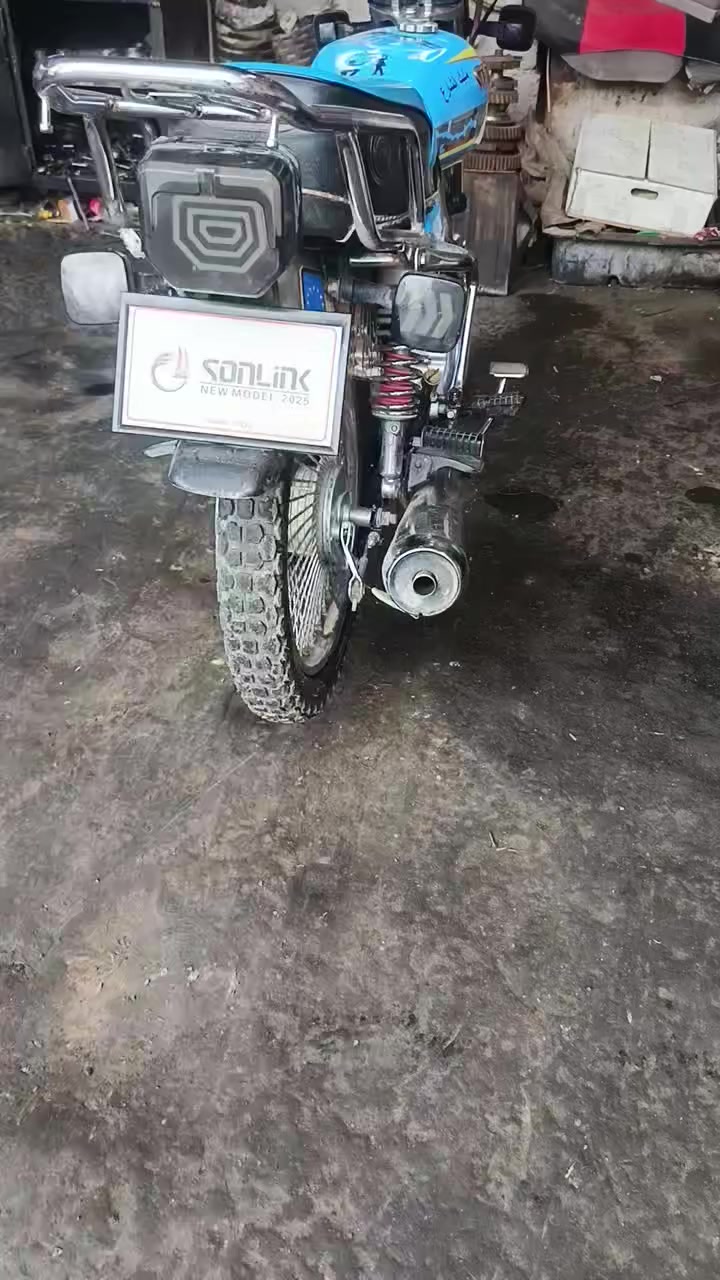 دراجة سولينك موديل ٢٠٢٤ دراجة نضيفة شرط كل عيب مابي كهربائيات كلها شغالة الشراي يتصل ***********
