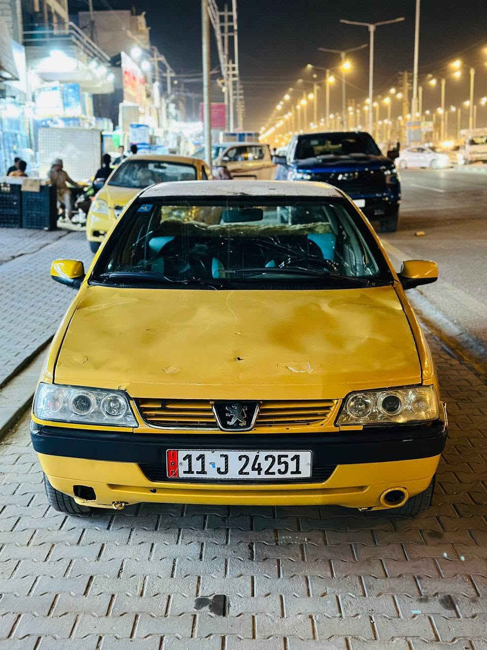 سلام عليكم من رخصه الأدم سيارة بيجو 405 موديل 10 سيارة حلوة بس بيها البنيد حداديتها 70% كير ومحرك حلوات سيارة مال عمل متعبك مكان السيارة نجف *********** سعرها 20 وبيها مجال
