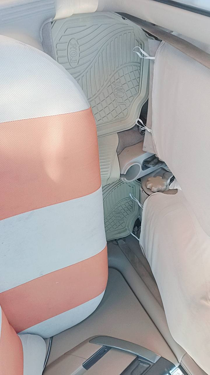 السلام عليكم
افيو 2009 مسكر خليجي بيه جوملغ الامامي مبدل فقط 
باقيه السياره كفاله كير محرك شرط كشر أحلى من الصور 
السعر 68 اوبيه مجال قليل 
رقم الهاتف *********** /***********
