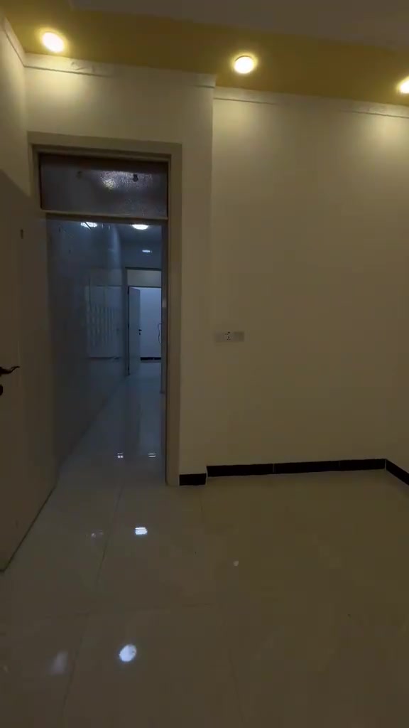 مشتمل زيرو ٥٠ متر للاجار حي القاهره الدلفيه
يحتوي على ٣ نوم مطبخ صاله خدمات
***********
