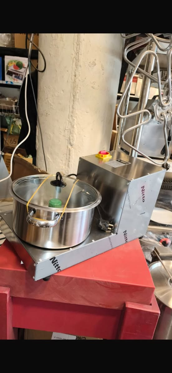 خلاط حمص 5 لتر استخدام اسبوع فقط السعر 175 بي مجال قليل 

***********
