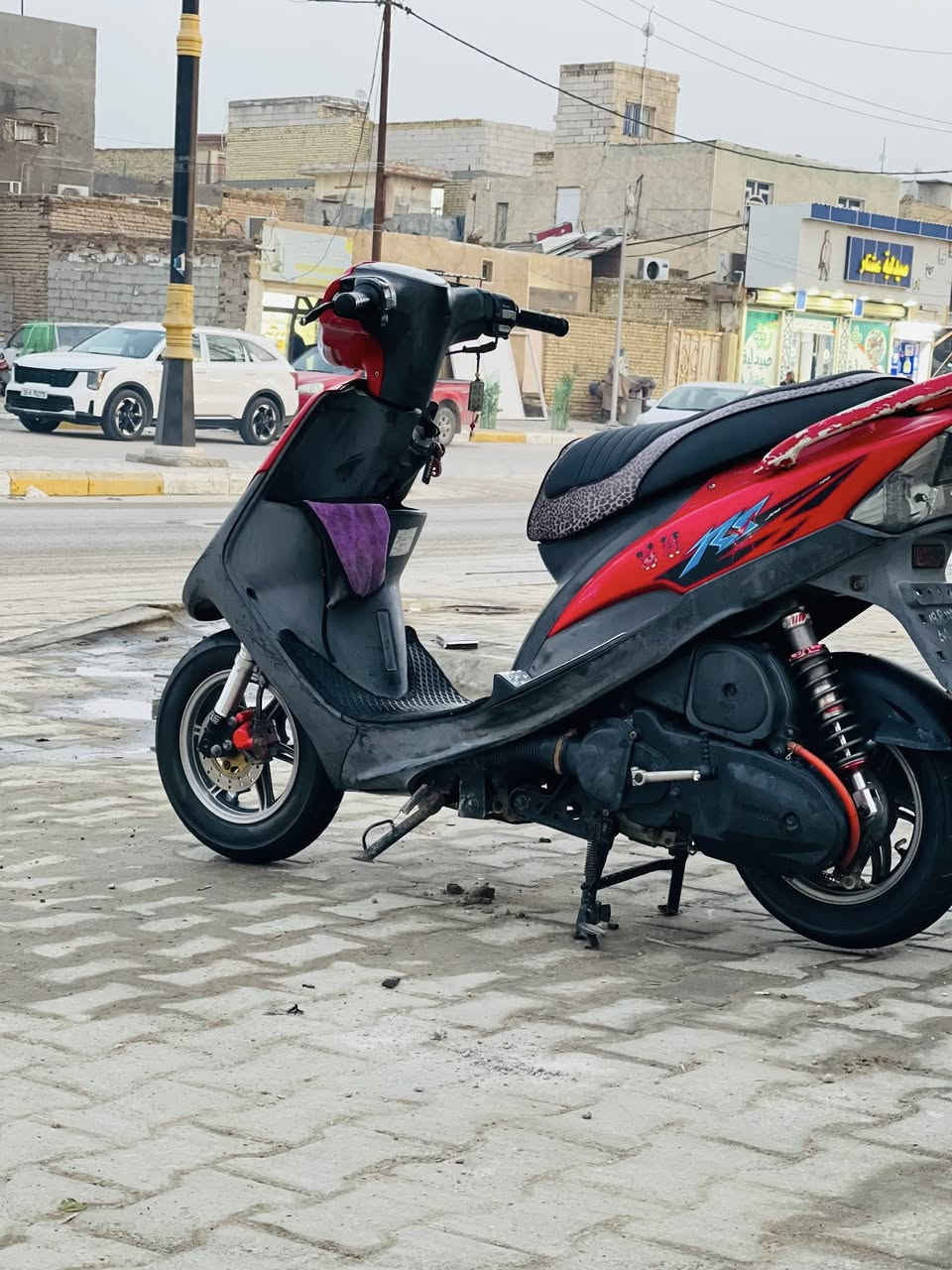 السلام عليكم 
دراجه للبيع ماكس عدله ختم واحد ويه المگينه دراجه رمبه تزويد خارجي جاهزه من كلشي السعر خاص تواصل ***********
