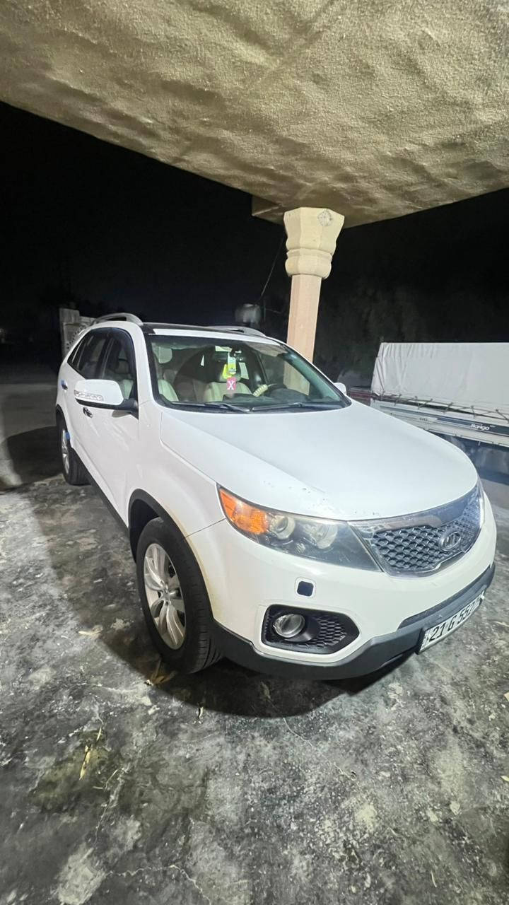 السلام عليكم
سورنتو للبيع
الرقم سليمانيه 
الموديل 2012
فول مواصفات
فتحه سقف بنوراما
سياره بلاديه
محرك سته سلندر (6)
مشروع وطني تحويل مباشر ثاني يوم احولك
سياره قطره صبق مابيه
للا ستفسار اتصل عل ارقام
***********
ملاحضه غير متواجد عل فيس اتصل عل رقم
