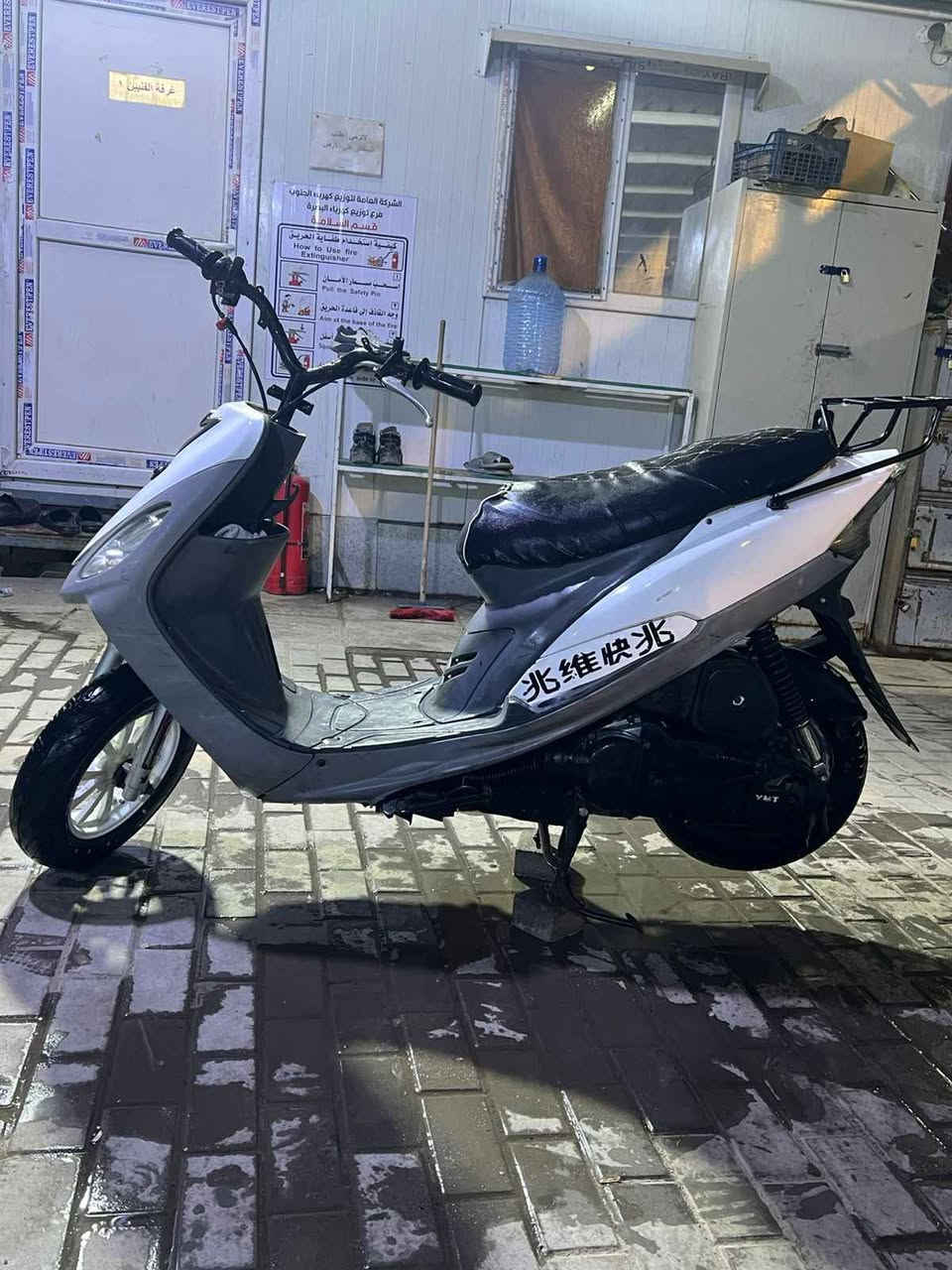 دراجه ماكس قجمه دراجه كلهه بلاد ماعده السكان 
مع كفرات ماكس غير لون مع كزوز رياضي 
السعر 650 وبيهه مجال 
رقم الهاتف
*********** البصرة, العراق
