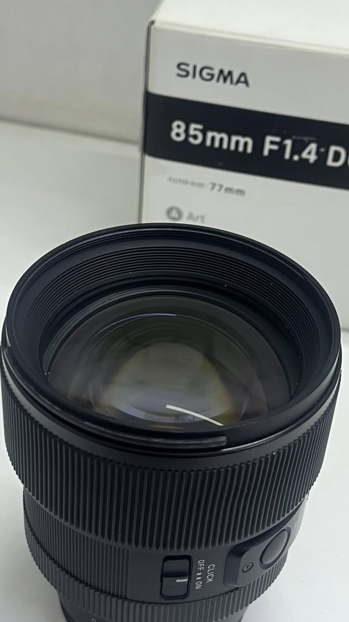 للبيع عدسة سوني 85mm f1.4 سيگما
مـكـانـي نـجـف ، تـوصيـل ماعـنـدي 

سـعـرهـاا ملـيـون …


**إذا كنت صاحب هذا الإعلان وتريد حذفه لأي سبب، رجاءا أرسل رسالة إلى الدعم الفني**