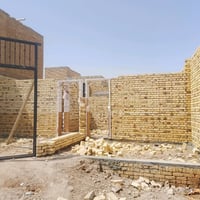 خلفه بناء متفرغ حاليا للتواصل عبر الواتس اب 07710590153