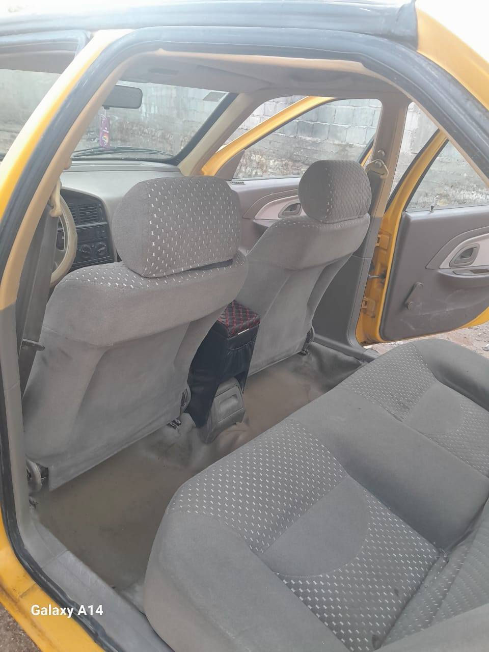 السلام عليكم سياره بيجو للبيع موديل 2016 سياره نظيفه كل قياسات ما بيها رقم انجليزي سعر السياره ب 38     ***********
