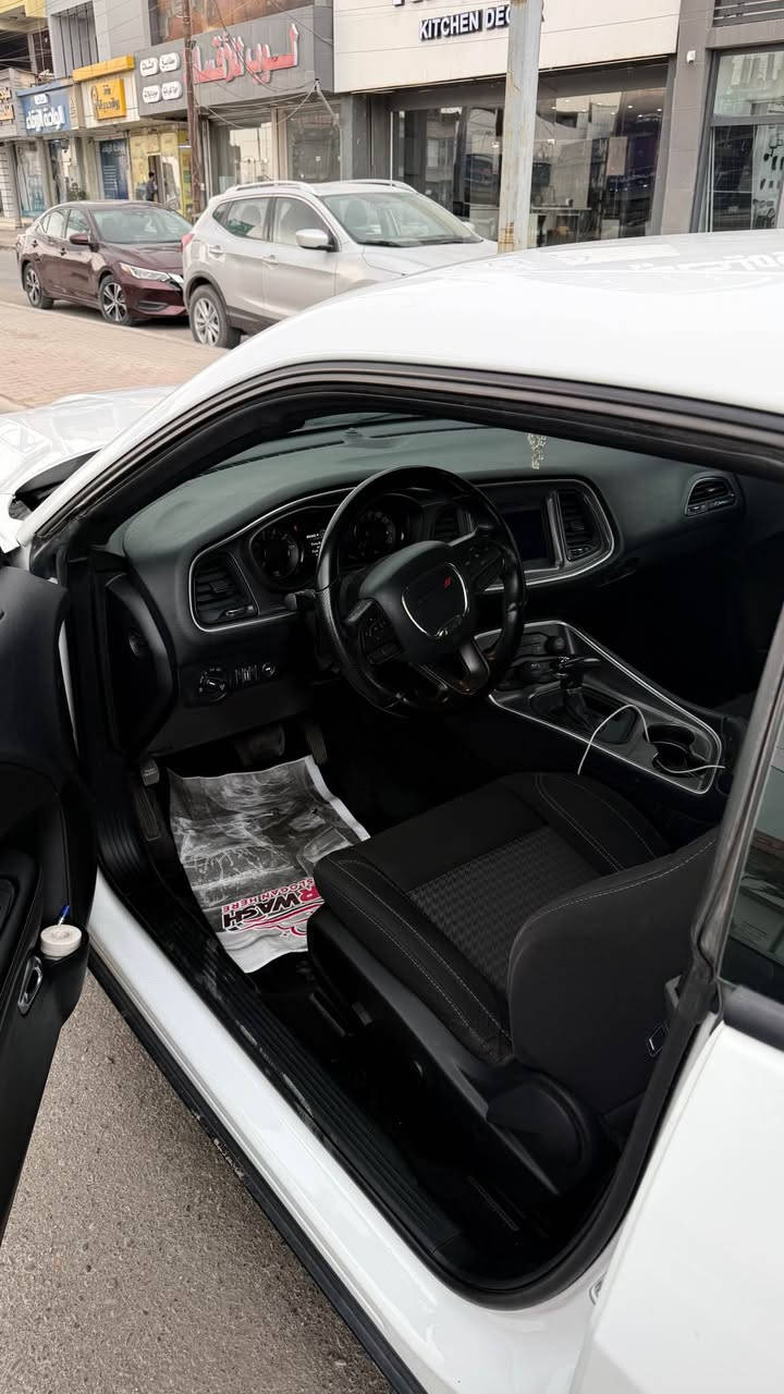 جالنجر sxt
 ٢٠٢١ موديل

قطعه واحده الجامرلغ جهة السايق تبديل فقط 
بدون دواخل 
بدون ايرباك 
ماشيه  ٥٩ ميل 
البانزين محسن كله  ودهن اصلي 

للاستفسار واتس اب

0770 044 9362 كركوك, العراق
