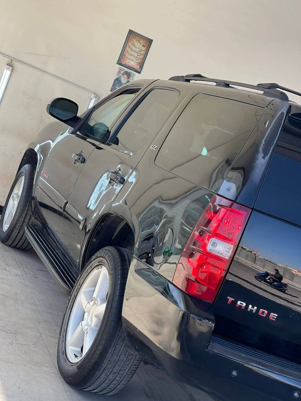 يالله ادوات ادوات ادوات تاهو بترا خليي 2008.   LUTZ حاوية كفالة من الكص والفتح  السيارة جاهزة من كلشي ع وضع الشركة متومة  شمالي مكينة وكير وحدادة بشرط اتعهد من السرقة والعشائر العنوان البصرة سعر 90 بيهة مجال كلش قليل  *********** بدون مروس
