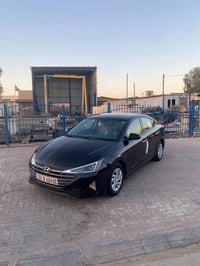 للبيع  هونداي الانترا موديل 2019 امريكيه سياره حادثه بنيد فقط بدون دوا...