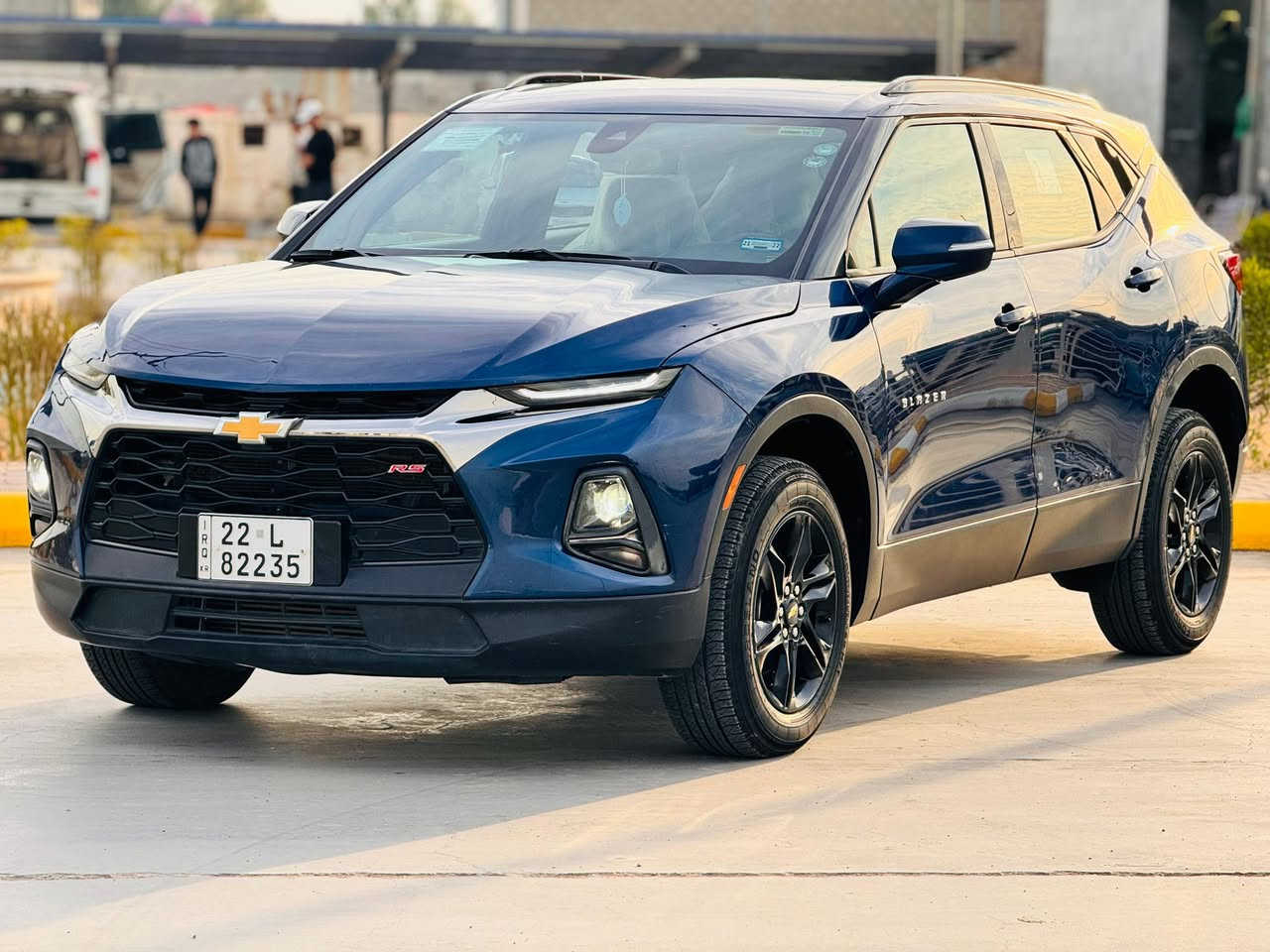 السلام عليكم
بلايزر وارد امريكي موديل 2023 

حادث جاملغ وبنيد 

مكينه 1500 تيربو 

فول موصفات عدا البلي رامه 

حادث جاملغ وبنيد 

رقم أربيل الجديد 

تحويل +وكالة إذا تريد 

سياره جاهزه للخير مابيها اي نقص 

السعر 180 وبيها مجال 

للاستفسار 

***********
