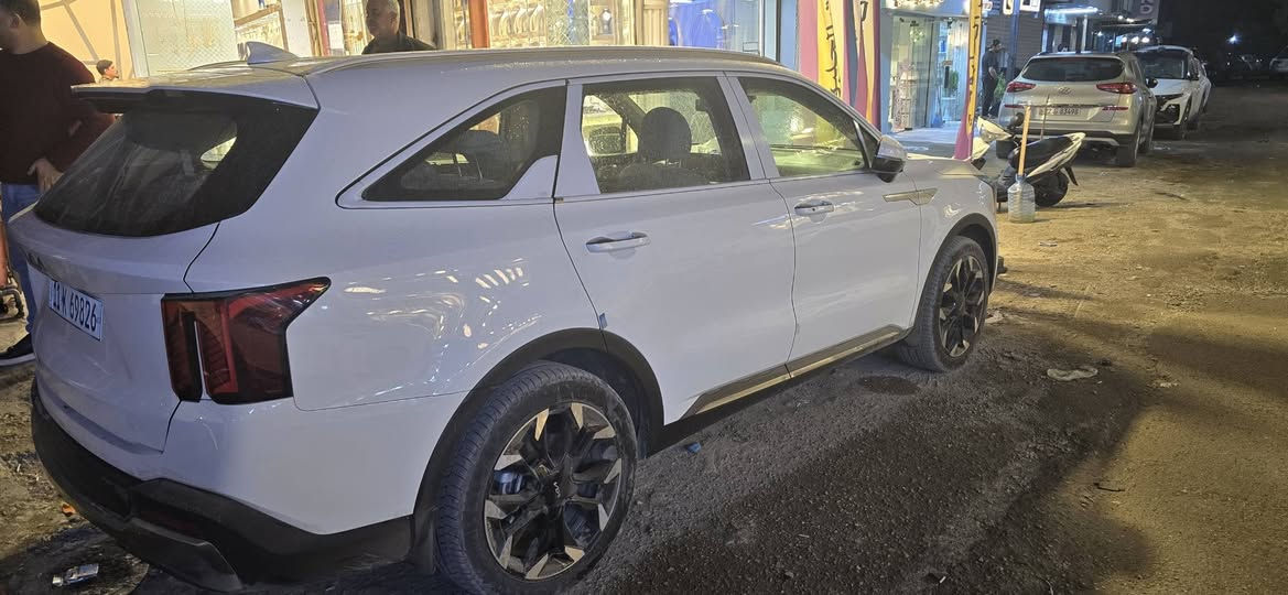 السلام عليكم
ماشية ١٢ الف  2025  فول موصفات بدون بانورمة 

داتاشو ويل ٢٠ تحكم حساسات دبل كامرة 
***********
السعر ٣٣ بيه مجال الكاظمية الكورنيش
