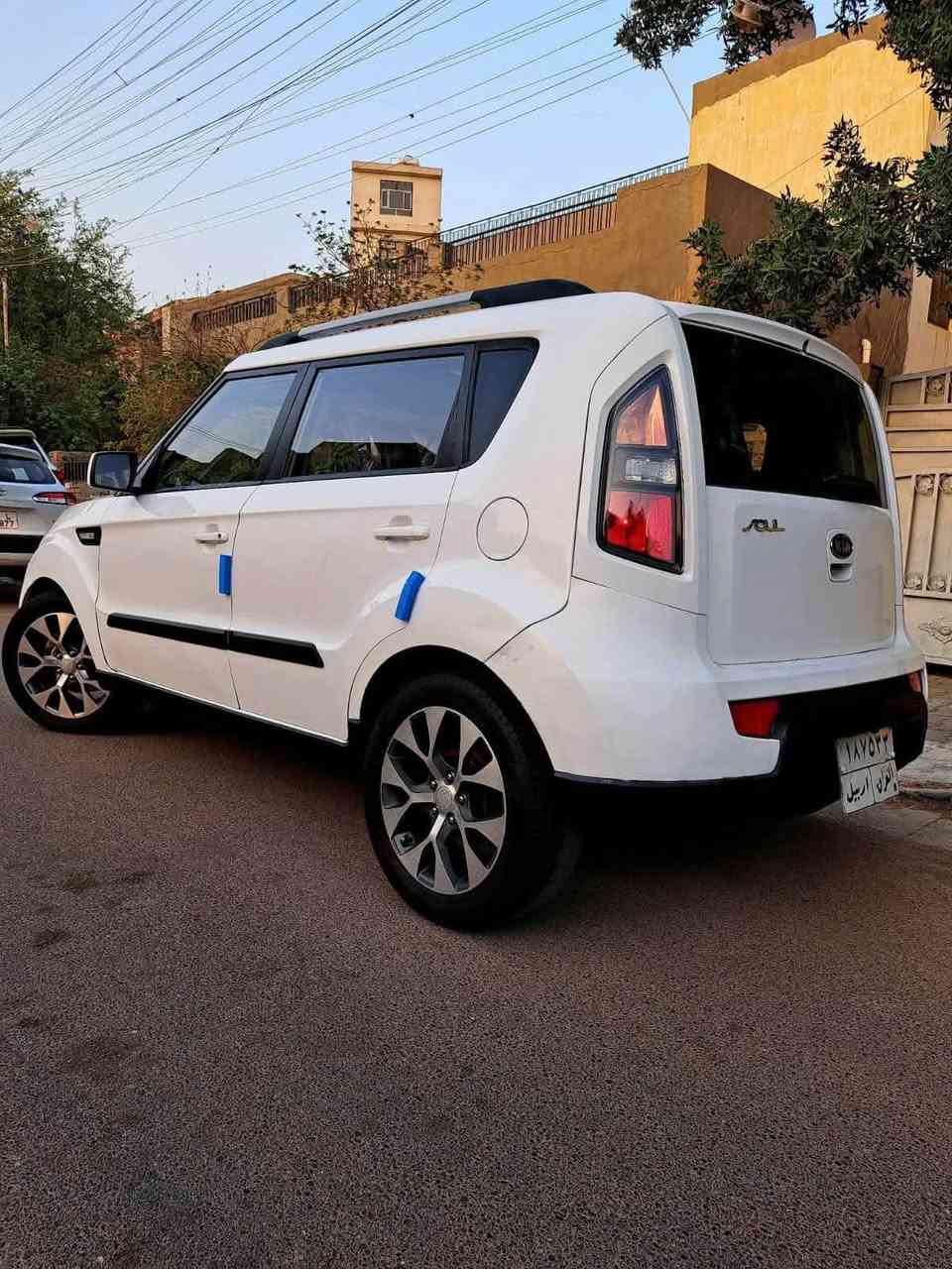 كيا صول موديل 2011خليجي مكينه 1600رقم اربيل هزه جديده بعده مساقطه وبيه منضومه غاز عارضه 93وبيها مجال بسيط  بيع فقط بدون مراوس او اقساط للستفسار *********** بغداد, العراق
