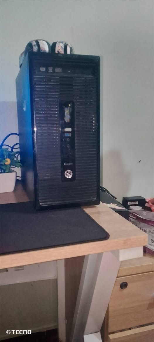 حاسبة للبيع 170الف
مواصفات

معالج i3 4160
كرت شاشة Gtx1050 2G
رام 16 8*2
تخزين ssd128
بور يمكن لو 200w لو 180w بس اهم شي مكفي القطع

سعر / 170الف وبيها مجال 

مع الملحقات كيبورد وماوس  ويو بي اس 850 تصير سعرها 185الف

للتواصل/ *********** واتساب
