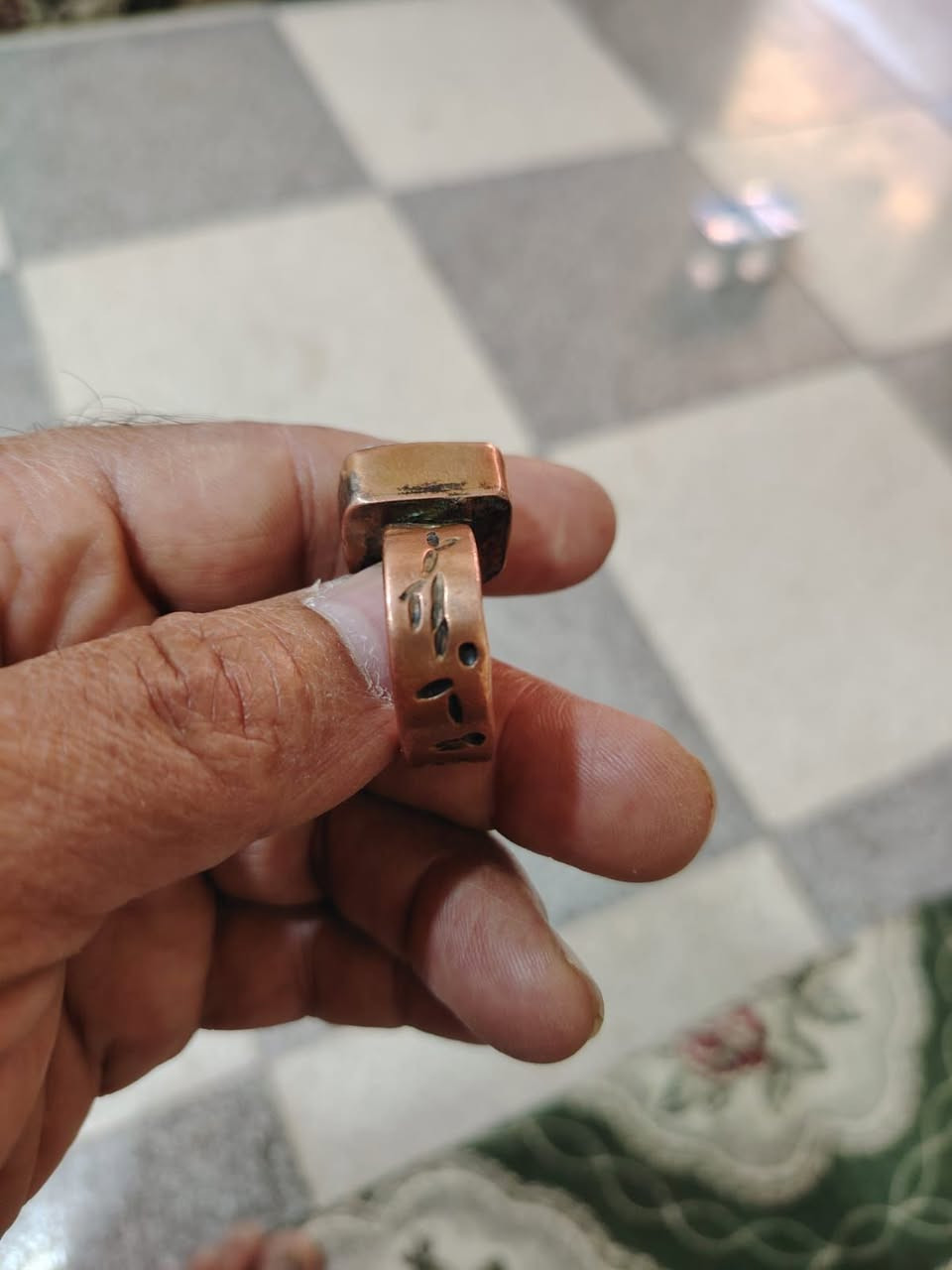 ضخمه انتيكه مرتبه وثكيله قيم وراسلني شغلها مرتب


**إذا كنت صاحب هذا الإعلان وتريد حذفه لأي سبب، رجاءا أرسل رسالة إلى الدعم الفني**