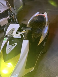 السلام وعليكم عندي شمعه ياباني للبيع دراجه مكينتها بلاديه مامفتوحه بس ...