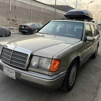 مرسيدس • ١٩٩٣ • رقم ديالى