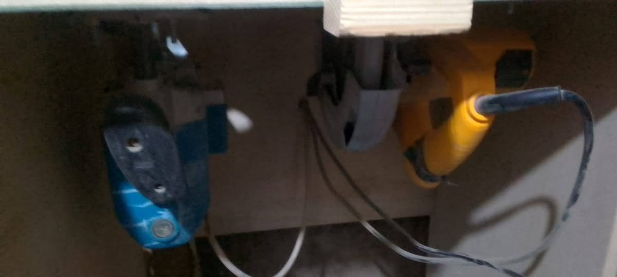 مكينه فرماكا و صينيه قطع راكبه على طاوله0785544080


**إذا كنت صاحب هذا الإعلان وتريد حذفه لأي سبب، رجاءا أرسل رسالة إلى الدعم الفني**