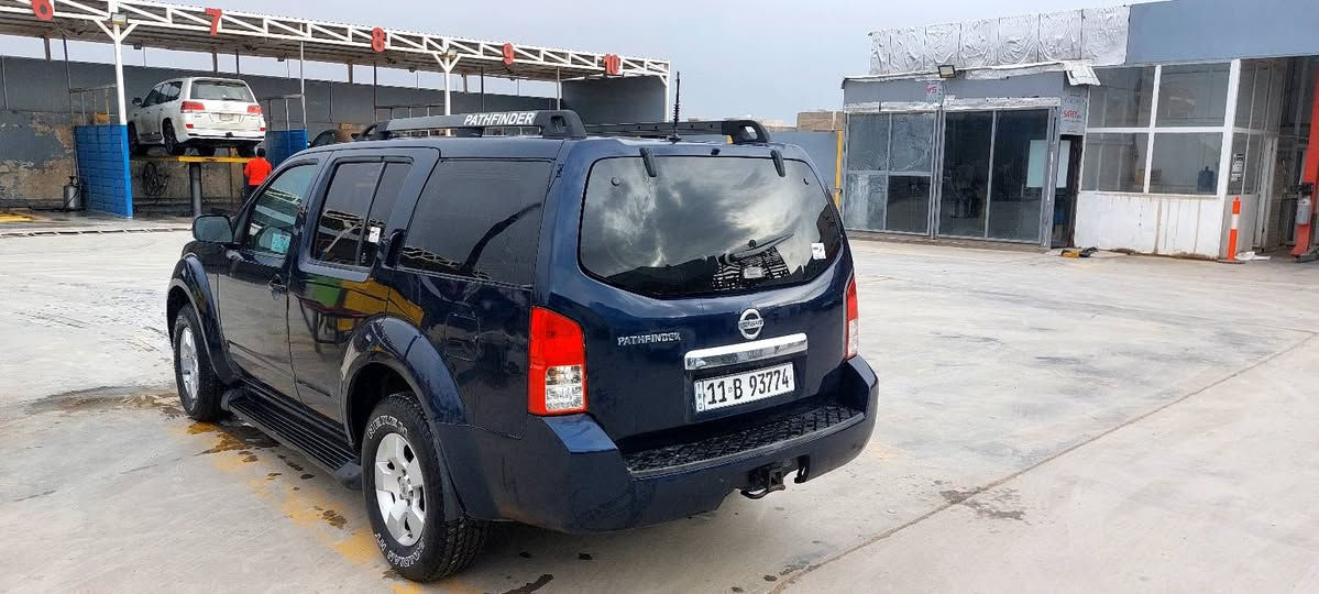 السلام عليكم نيسان بافندر مديل ٢٠٠٨ وار امريكي بدون حادث مكفوله عدى طخه بالجملغ الخلفي سياره جاهزه سعره ٨٣ بيه مجال بسيط 
مكاني كوت مركز مدينه 
***********
