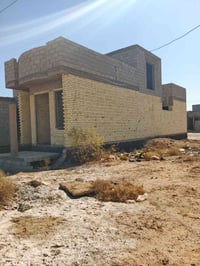 بيت هيكل 100متر للبيع مسقف كامل صحيات وماء وكهرباء رقم العقار 20637 سن...