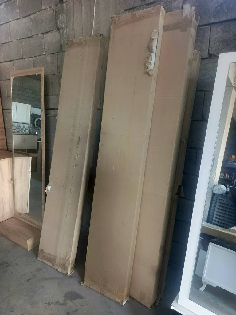 غرفه نوم تركي بل كارتون مامستعمل سعر 800 شاري يخابر رقم *********** كركوك, العراق
