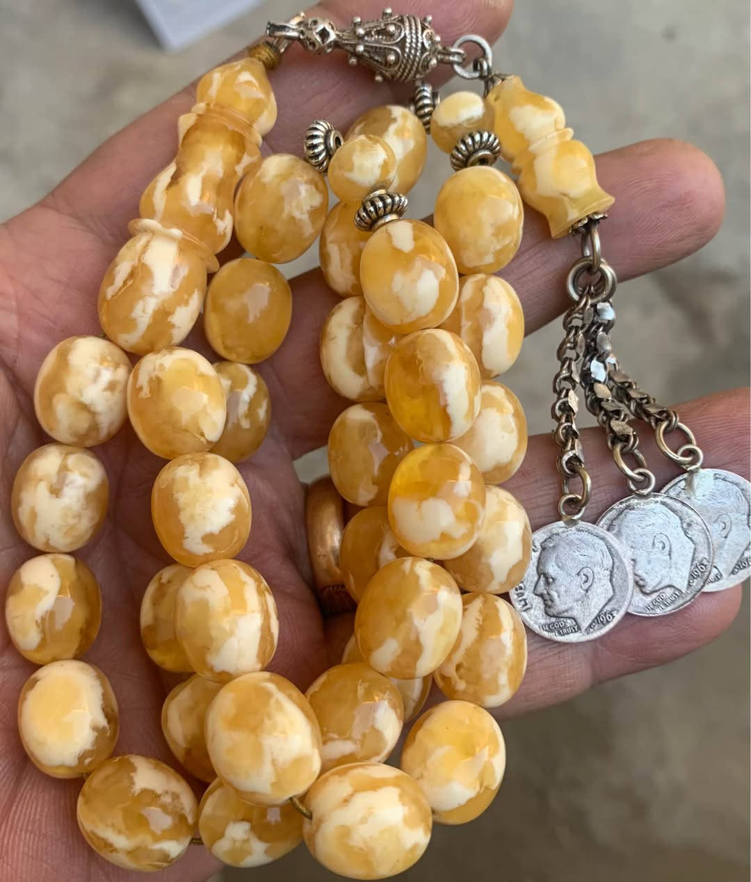 كهرب كالينكرادي مسال قشطة وعسل وزن ٨٠ غرام سعر  الغرام  دولارين رائحة ليمون عند الفرك بغداد, العراق


**إذا كنت صاحب هذا الإعلان وتريد حذفه لأي سبب، رجاءا أرسل رسالة إلى الدعم الفني**