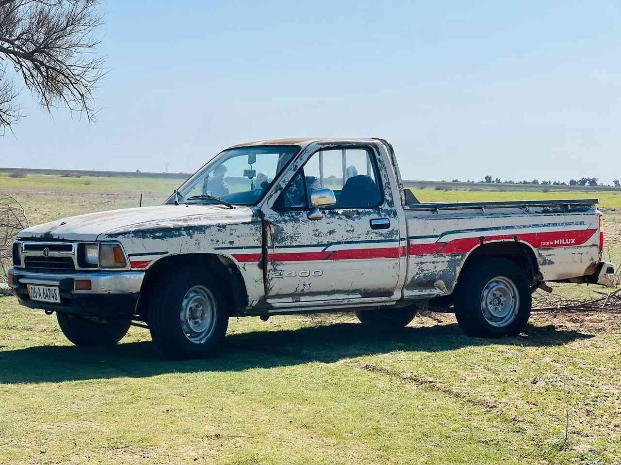 اللبيع 90 صلاح الدين نكليزي بدون صبغ بلادي شرط محرك كير اكسل ***********
