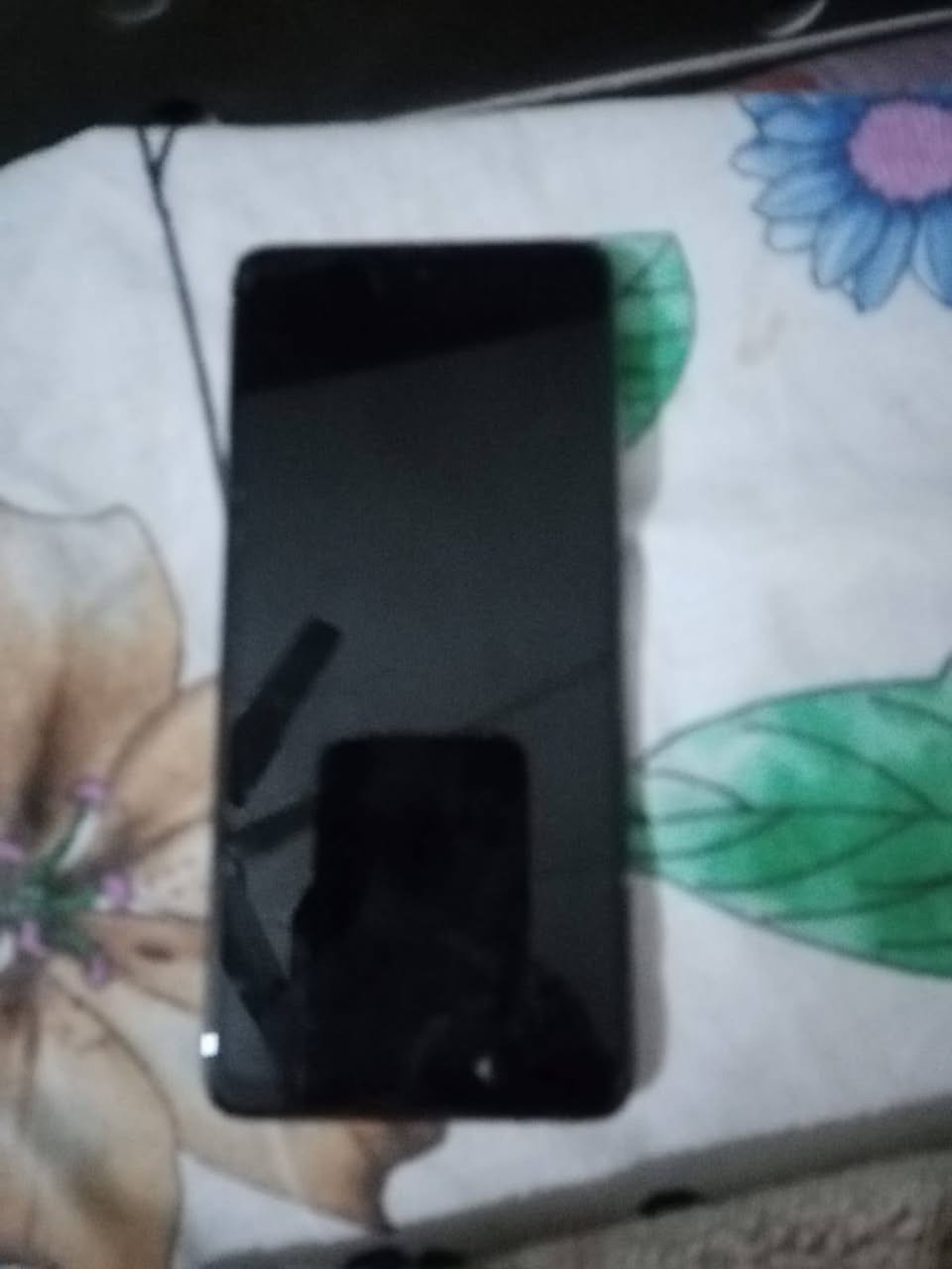 بوكو X3 برو
شاشه 120 هرتز فول سلاسه
بل بويجي 60 فريم
الملحقات كارتونه+كفر +شاحنه 
جهاز مامبدل بي ولاشي 
سعر 150 وبي مجال للطيبين 
بغداد بلديات/واتساب ***********
