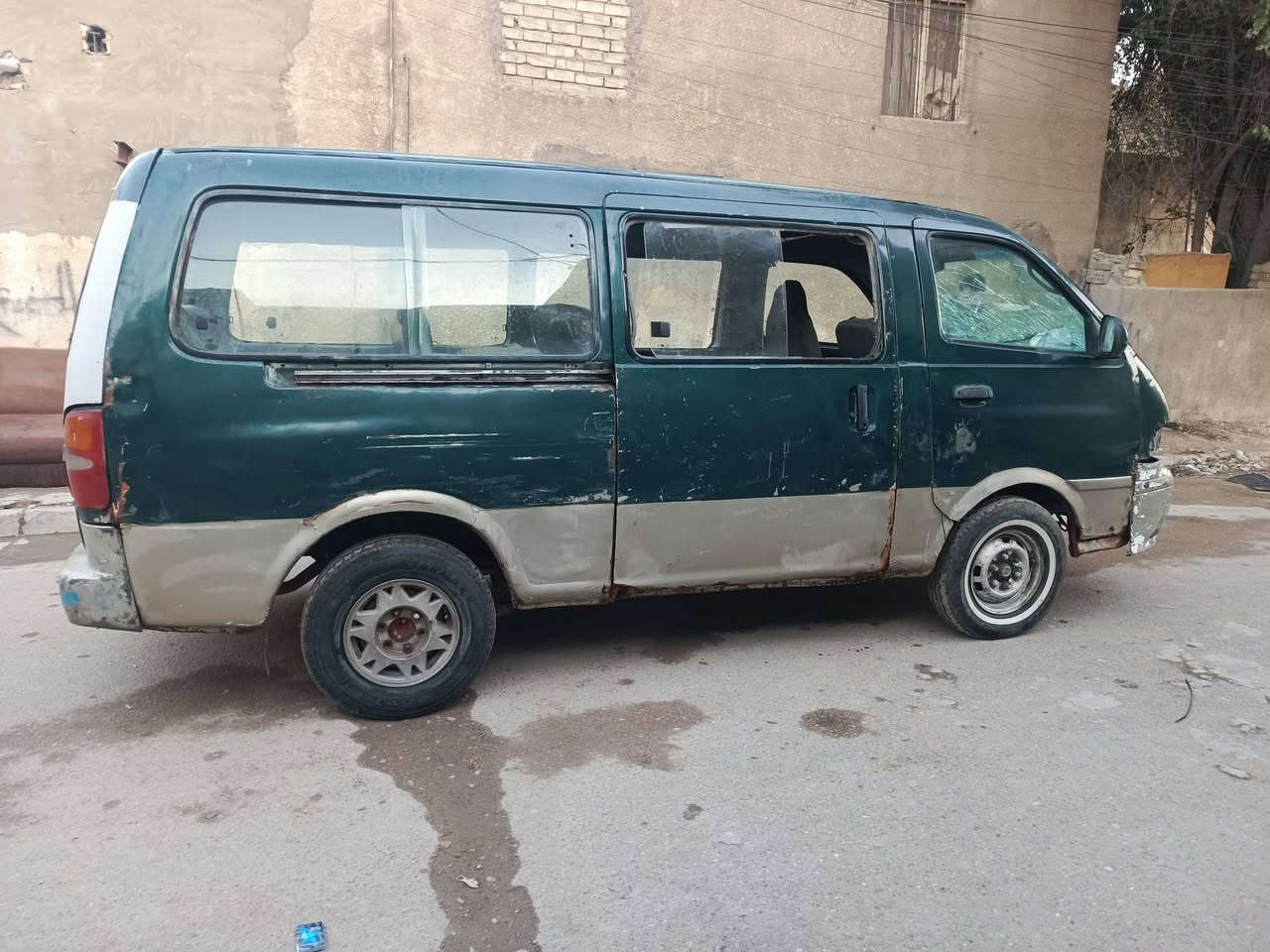 سلام عليكم  كية بريجو 1996 للبيع مكينة خير من الله كير بس 5 يفلت اكسن بي ونة و الباقي شوفت عينكم رقم بغداد  احمر سنوية ضايعة وبيهة بلاغ. شواصي نضيفة بس 1 معمر  مكاني بغداد الزعفرانية رقم الهاتف ‏‪***********‬‏ اخوان اتصل علة الرقم اني مكلف بل نشر
