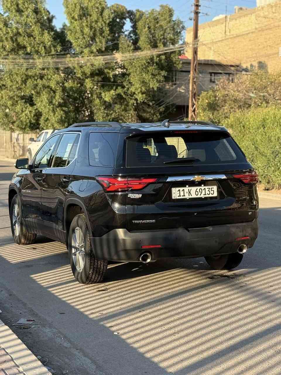 السلام عليكم شوفرليت ترافرس  موديل 2023 LT  ماشية (23) ميل
كشنات منفصل سياحي حساس خلفي رادار 360 درجه شاحن واير ليس كشن كهرباء نقطه عمياء وبعد بيه هواي مواصفات مبدل بنيد وجاملغ بدون شاصي ولغد مكفولات حتى الراديترات بلادي وصبغ الكصه مال قماره مرقم بغداد السعر 207  وبي مجال 
***********
واتساب غير متواجد على الفيس
