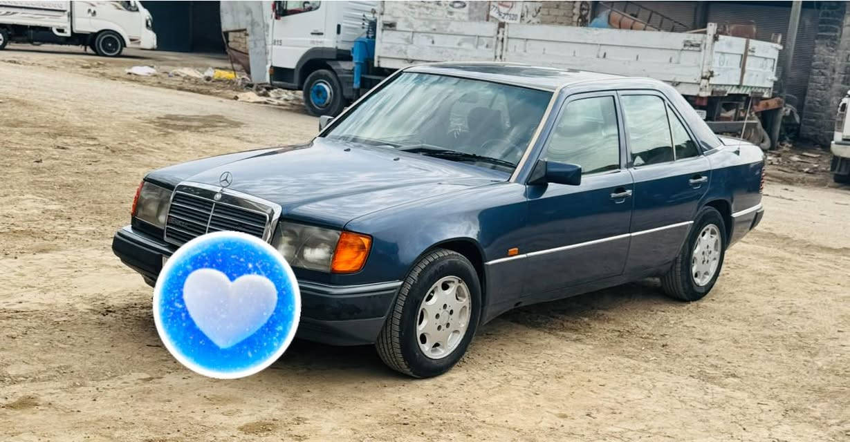 سلام عليكم 
مرسيدس دب محرك شبح التابوت بلادي موديل ٩٢ رقم بغداد الجديد والهزه جديدة مشروع وطني باسمي سويت ادامه لمنظومة البنزين بدلت الفلاتر والكتف والفيت بم ونظفت العنكبوت والنوزلات مابيها لا ضربه ولا خياس قواعد الدبلات فقط وحده مصلحه وصورتها موجوده نقصها فقط التبريد كير ومكينه وكهربائيات خير من الله نصبتها كلش حلوه مثل ما موجود بالصور سعرها ٦٧ وبي مجال قليل مكاني ديالى بعقوبة للاستفسار اكثر الأتصال على الرقم *********** وشكرا
