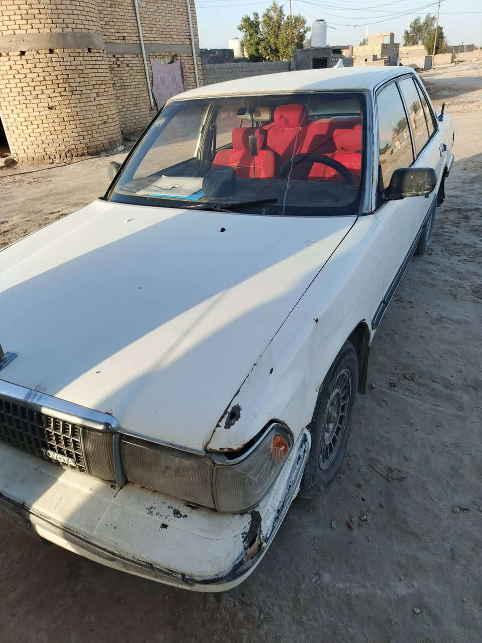 السلام عليكم سياره سيدان رقم بغداد مشروع وطني بأسمي السياره مكاني السماوه الشراي يتصل ع رقم ***********
