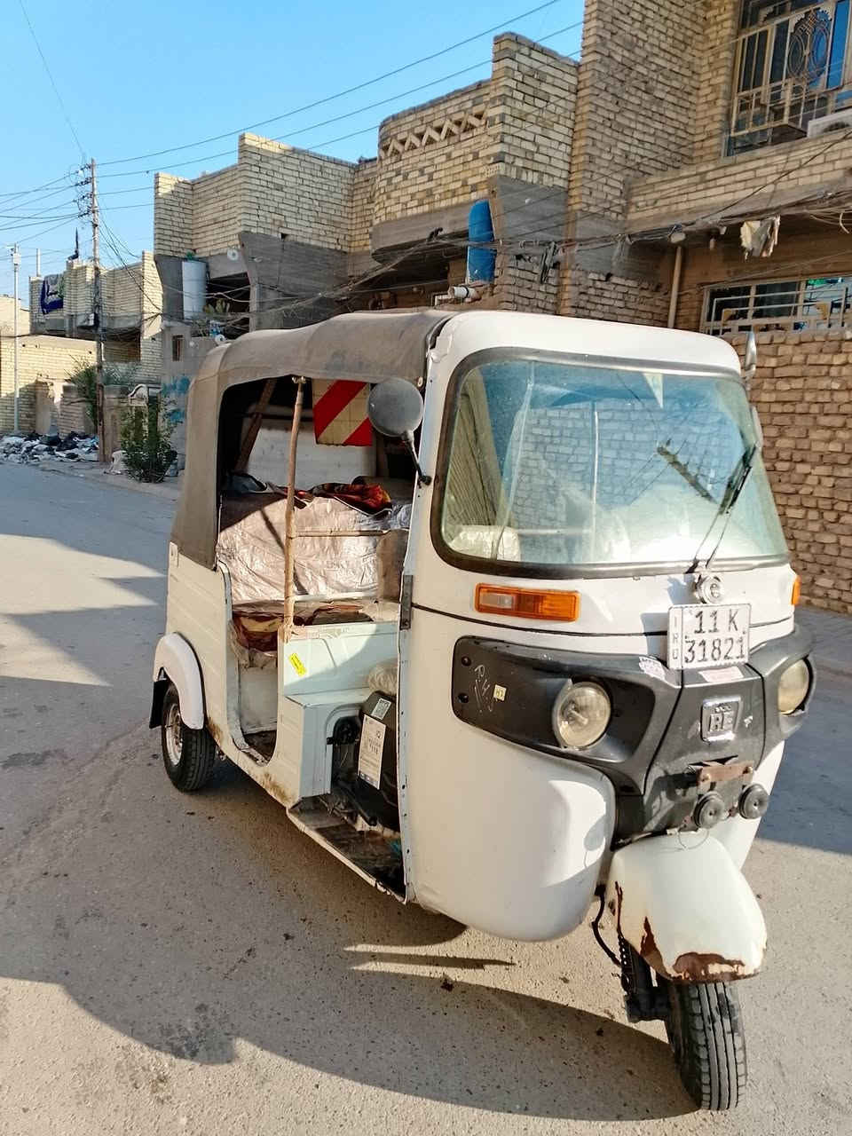 سلام عليكم تكتك لبيع موديل 20رقم وسنويه كليزي تكتك مكفوله من عده الكصه مرشوشه  والباقي كفاله وهذه رقمي ***********
