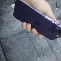 عندي 14 برو ماكسرذاكره ٢٥٦ ماستر  بطاريه 88 بلادي فقط مبدل شاشه دقه وا...