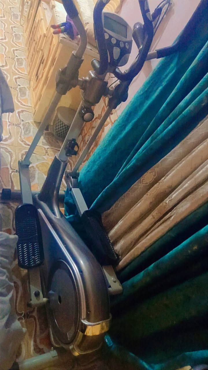 للبيع جهاز جديد استخدام قليل مكان الناصرية ‏‪0784 909 3888‬‏ تواصل ع هذا الرقم السعر ١٧٠ بي مجال
