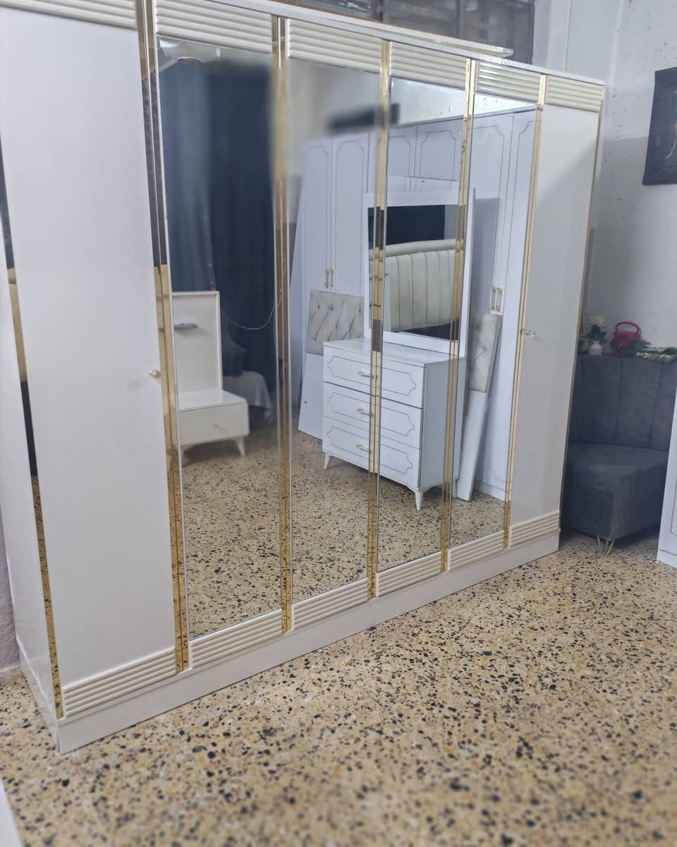 السلام عليكم غرفه نوم نظيفه ٥قطع السعر عل خاص


**إذا كنت صاحب هذا الإعلان وتريد حذفه لأي سبب، رجاءا أرسل رسالة إلى الدعم الفني**