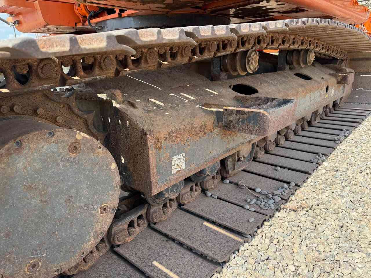 بۆ فرۆشتن 
هەموو گیانی بەشەرت
Doosan dx225
2011
*********** أربيل, العراق
