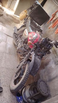 دراجه بوكسر • موديل ٢٠٢٢ • نقص لايت وكفر