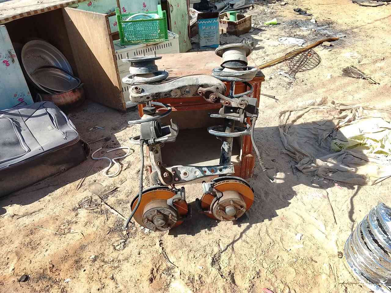 لبيع خمسه سبعين  ***********
