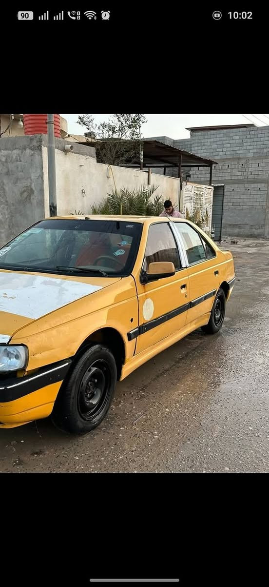 السلام عليكم 
بيجو 405
مديل 2014
مكينة جديدة ستوة شادهة كير جديد 
تبريد شغال 
حدادية 100/80
لايت زنون 
سنويتهة 2026 بعد 7 اشهر وتنتهي 
راعيهة موجود 
تخم تاير جديد رنكات جدد
رقمي ***********
مكاني البصرة ابو الخصيب حي العسكري
السعر 22 ورقة وبيهة مجال
