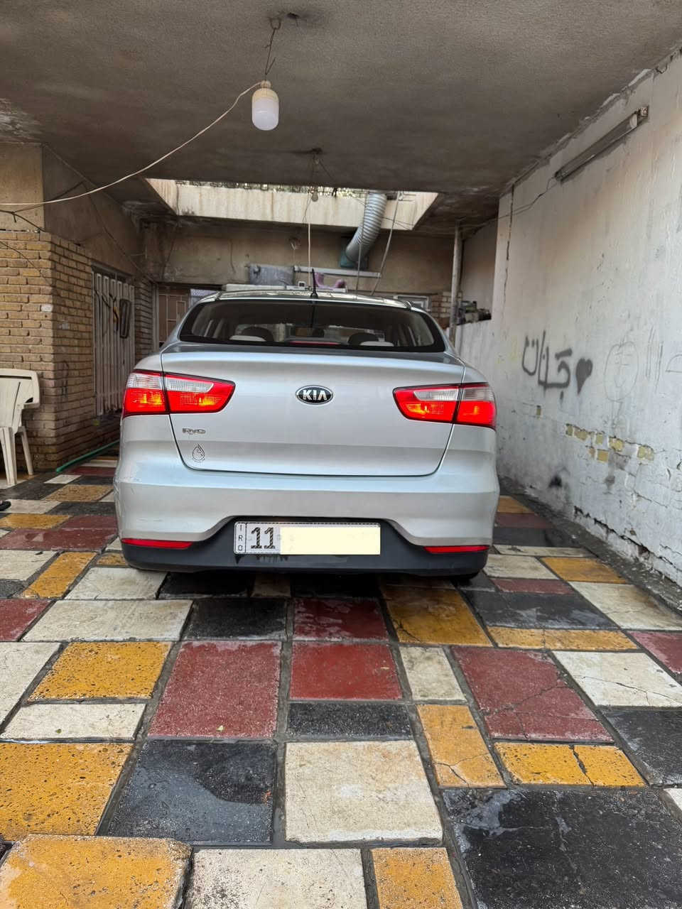 سلام عليكم للبيع كيا ريو خليجي موديل 2016مكينه دوش1600بأسمي رقم بغداد نكليزي بيه صبغ جاملغ امامي وباب خلفي بدون دواخل او فتح ماشيه 124الف مكاني بغداد حي القاهره للاستفسار ***********السعر 105
