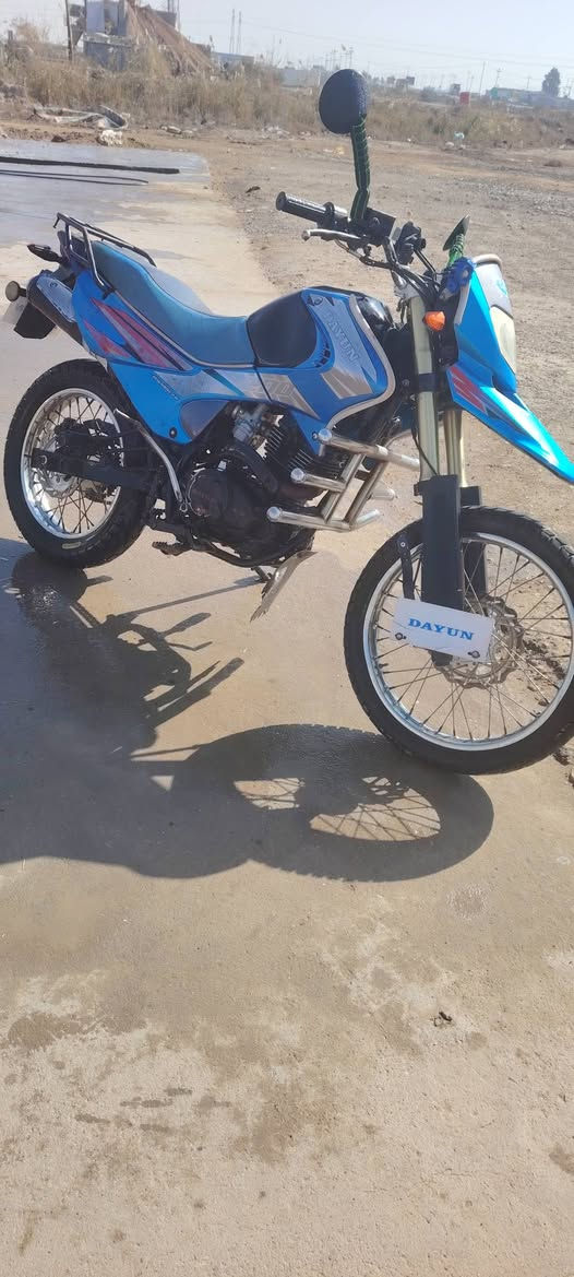 قفاز صيني محرك 200 موديل 20 لبيع *********** أوراق مكفول
