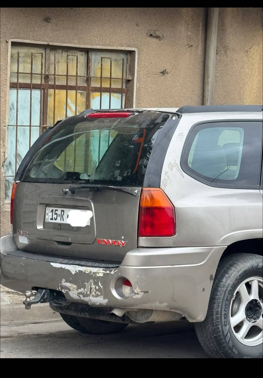 سلام عليكم 
للبيع جمسي موديل 2003 سنوية جديدة ال 2030تحويل ثاني يوم  
مكينه تحويل بطة سياره حلوه مال بيت بيها بعض النقوصات السعر ٨٥
العنوان مدينة الصدر 
الهاتف /***********
